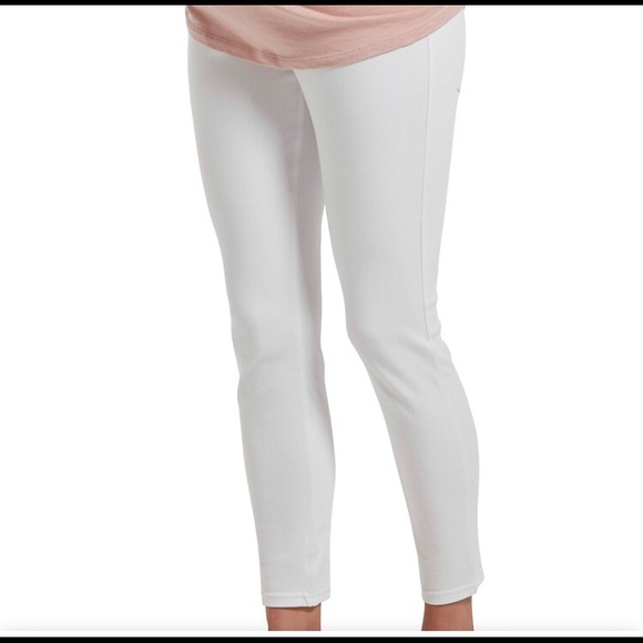 $30 for 2! Hue Ultra Soft Denim Maternity Pants - Picture 1 of 8